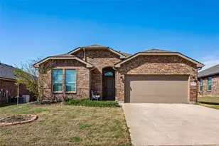 1212 Dublin Dr, Cleburne, TX 76033 - Photo 1