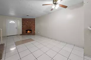 9415 Olde Towne Row, Dallas, TX 75227 - Photo 16