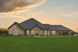 2921 Alamosa Dr, Terrell, TX 75160 - Photo 2