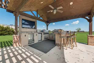 2921 Alamosa Dr, Terrell, TX 75160 - Photo 2