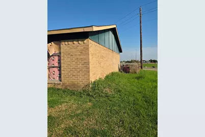 208 Woodgrove Street, Mesquite, TX 75181 - Photo 2