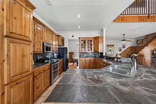 411 Valley Rd, Weatherford, TX 76087 - Photo 14