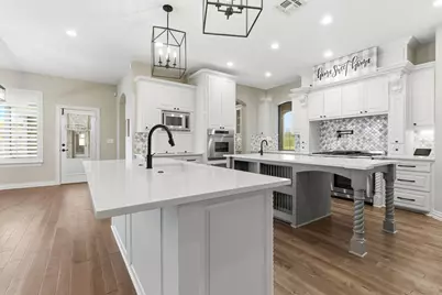 8970 Burnett Road, Justin, TX 76247 - Photo 10