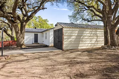 602 E 4th Street, Weatherford, TX 76086 - Photo 26