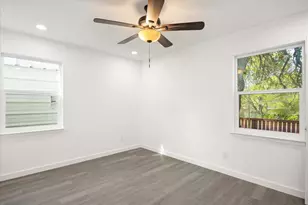 602 E 4th St, Weatherford, TX 76086 - Photo 14