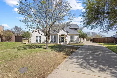 2306 Chandler Court, Sherman, TX 75092 - Photo 2