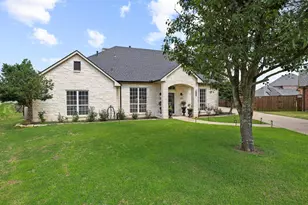 2306 Chandler Ct, Sherman, TX 75092 - Photo 2