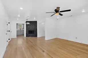 102 S Tillery Ave, Dallas, TX 75211 - Photo 10