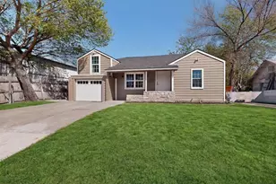 102 S Tillery Ave, Dallas, TX 75211 - Photo 2