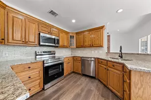 511 Kristi St, Robinson, TX 76706 - Photo 10