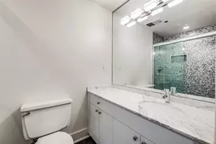 3030 McKinney Ave, Dallas, TX 75204 - Photo 22