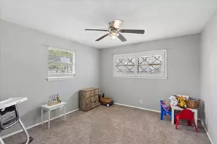 5705 Diamond Oaks Dr N, Haltom City, TX 76117 - Photo 24