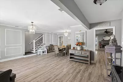 5705 Diamond Oaks Drive N, Haltom City, TX 76117 - Photo 8