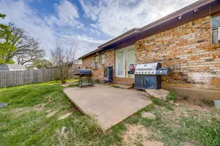 1800 S Center St, Denison, TX 75021 - Photo 22