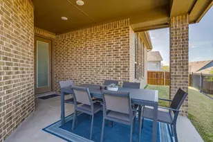 1937 Bending Oak St, Fort Worth, TX 76008 - Photo 36