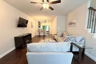 305 Tottenham Ct, McKinney, TX 75072 - Photo 6