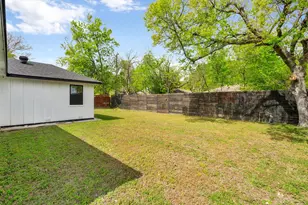 115 Aspen St, Lancaster, TX 75134 - Photo 30