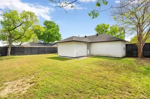 115 Aspen St, Lancaster, TX 75134 - Photo 28