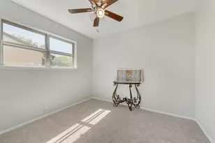 705 SW Sunnybrook Dr, Burleson, TX 76028 - Photo 26