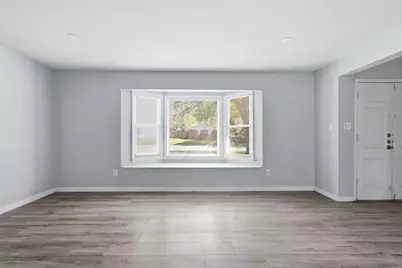 6028 Walraven Circle, Fort Worth, TX 76133 - Photo 8