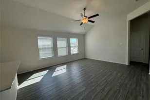 4700 Essonite Rd, Little Elm, TX 76227 - Photo 8