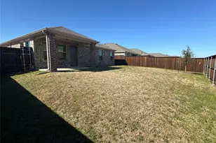 4700 Essonite Rd, Little Elm, TX 76227 - Photo 30