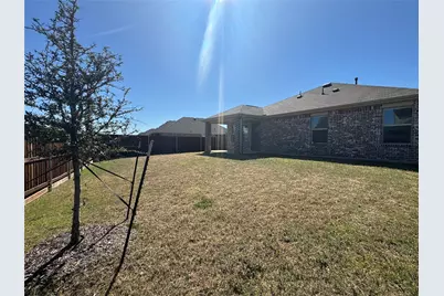 4700 Essonite Road, Little Elm, TX 76227 - Photo 34