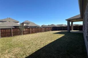 4700 Essonite Rd, Little Elm, TX 76227 - Photo 32
