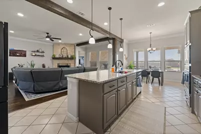 7925 Grassland Drive, Godley, TX 76044 - Photo 14