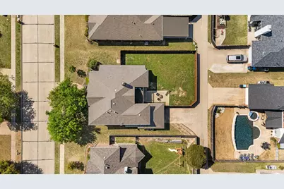 3905 Lakeside Drive, Rowlett, TX 75088 - Photo 4