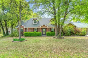 190 Westshore Dr, Wills Point, TX 75169 - Photo 1