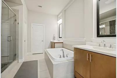 1380 Branchwood Place, Dallas, TX 75215 - Photo 22