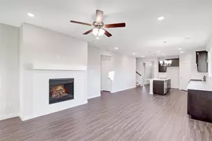 12424 Iveson Dr, Fort Worth, TX 76052 - Photo 8