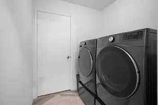 5357 Kingsknowe Pkwy, Fort Worth, TX 76135 - Photo 6