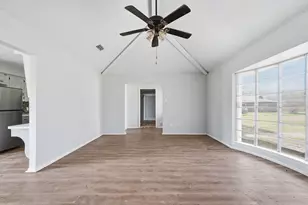 108 Pearly Top Dr, Glenn Heights, TX 75154 - Photo 16