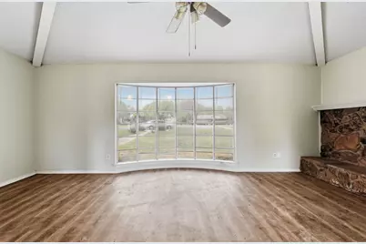 108 Pearly Top Drive, Glenn Heights, TX 75154 - Photo 10