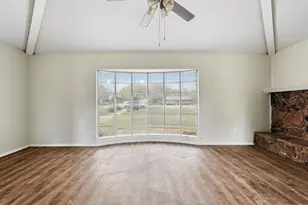 108 Pearly Top Dr, Glenn Heights, TX 75154 - Photo 10