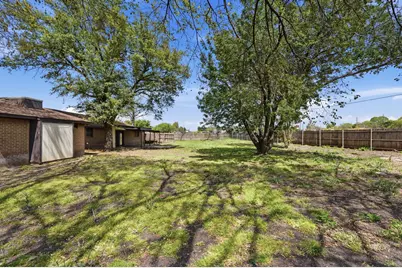 108 Pearly Top Drive, Glenn Heights, TX 75154 - Photo 34