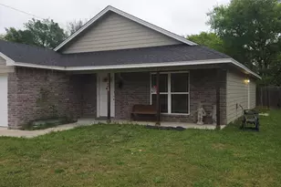 448 Chase Ave, Cleburne, TX 76031 - Photo 4