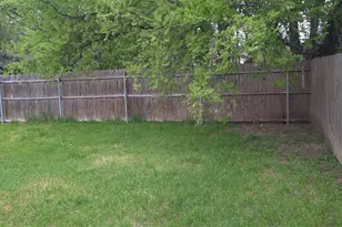 448 Chase Ave, Cleburne, TX 76031 - Photo 20