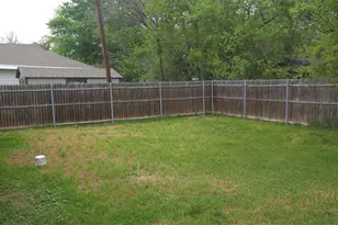 448 Chase Ave, Cleburne, TX 76031 - Photo 18