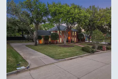 109 Churchill Circle, Southlake, TX 76092 - Photo 2