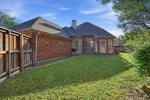 8501 Mustang Dr, Irving, TX 75063 - Photo 28