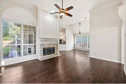 8501 Mustang Drive, Irving, TX 75063 - Photo 4