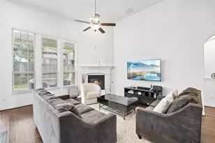 814 River Oak Ave, Euless, TX 76039 - Photo 12