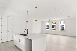 4711 Sylvester St, Dallas, TX 75219 - Photo 8