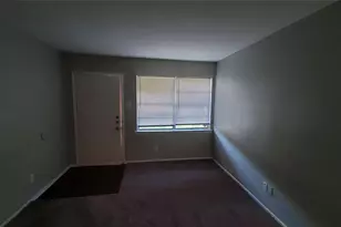 8840 Milverton Dr, Dallas, TX 75217 - Photo 4