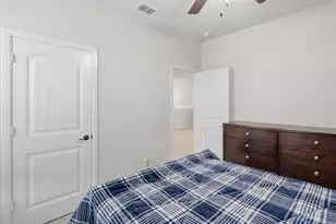 924 Meadow Scape Dr, Fort Worth, TX 76028 - Photo 28