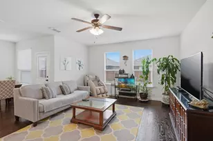 924 Meadow Scape Dr, Fort Worth, TX 76028 - Photo 14