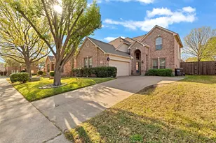 7305 Oak Leaf Dr, McKinney, TX 75072 - Photo 2